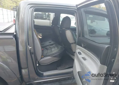 2012 Toyota Tacoma Base V6 из США, поврежденный, VIN 3TMLU4EN3CM101032